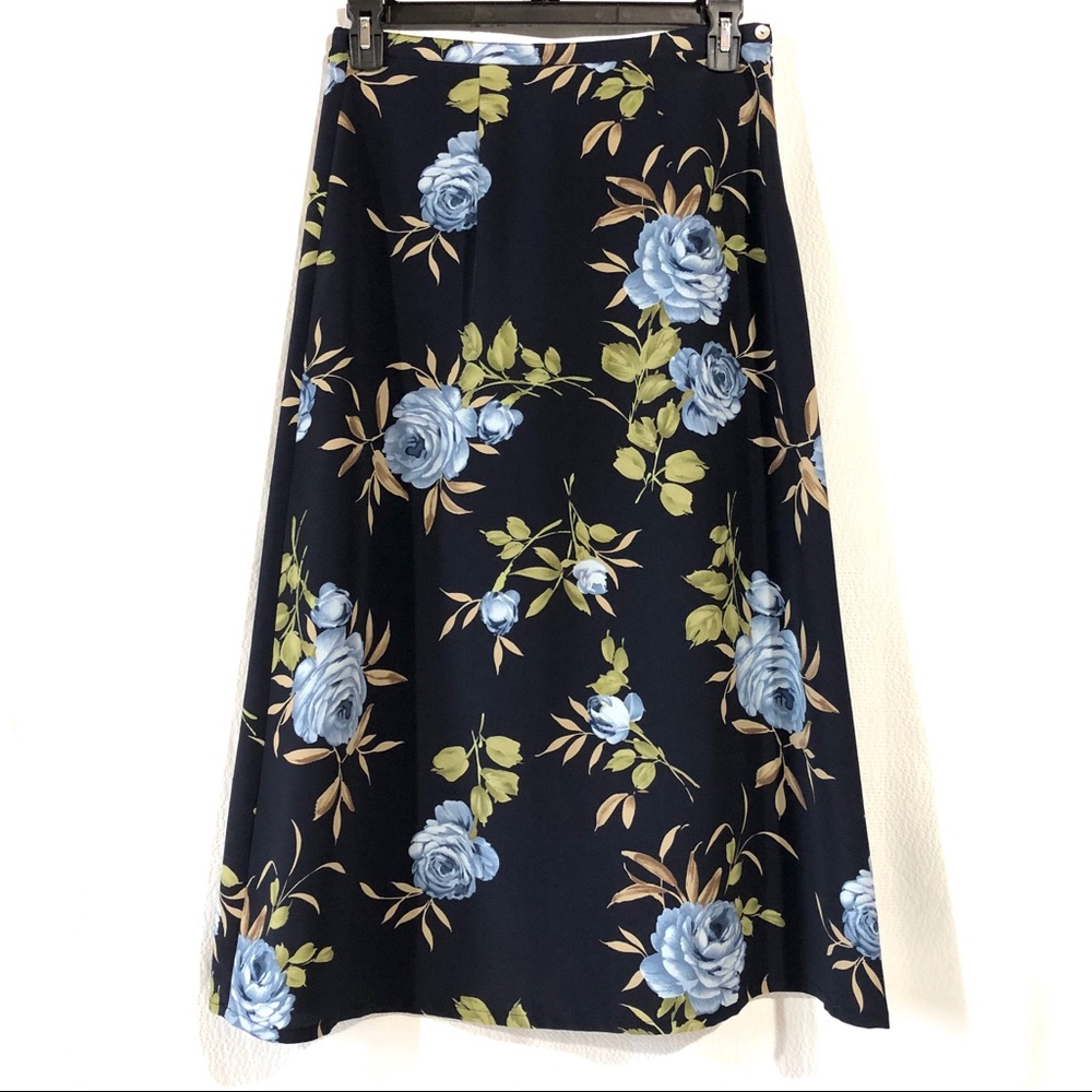 Uniform John Paul Richard Navy Floral Maxi Skirt Gem